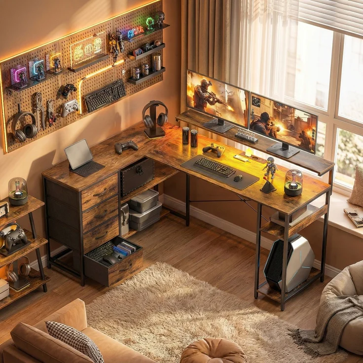 MELAYR, Gaming Tisch L-förmig Schreibtisch mit Stromanschluss LED-Beleuchtung 4, 155 x 110 x 91.4 cm, Rustikal-Braun – Bild 4