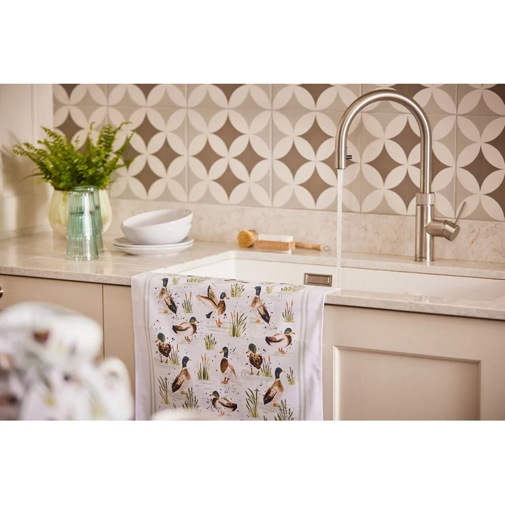 Ulster Weavers Geschirrtuch Farmhouse Ducks, (Set, 1-tlg, Set), perfekte Ergänzung für Ihre Küche, 100% Baumwolle, 48x74 cm – Bild 2