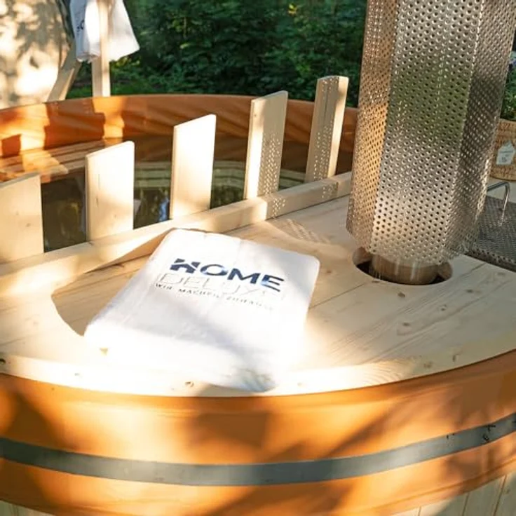 Home Deluxe Badefass SKANDI M - Outdoor Pool, Hot Tub mit Holzofen, skandinavischem Design und PVC-Innenverkleidung – Bild 6