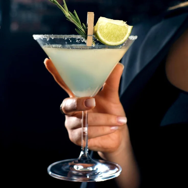 Martini Gläser Cocktailgläser 2er Set Premium Kristall 240ml mit Geschenkbox – Bild 7