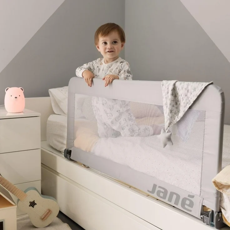Jané - Klappbares Bettgitter, Länge 110 cm, Transporttasche, extra hoch – Bild 6