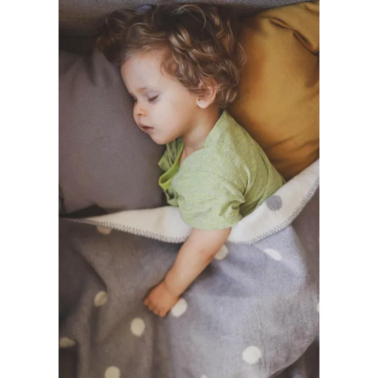 Babydecke aus 100% Baumwolle 75 x 100 mit Punkten Farbe: Grau