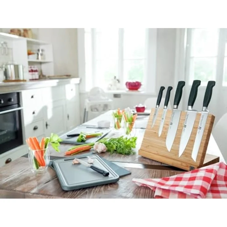 ZWILLING **** VIER STERNE Santoku mit Kullen 18 cm, Kullenschliff – Bild 6