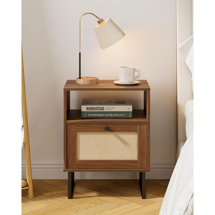 Boho Rattan Nachttisch mit Schublade und Regal, Goldrahmen, Braun – Bild 8