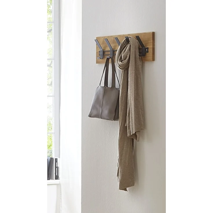 Haku Wandgarderobe aus massivem, geöltem Eichenholz mit 5 Haken aus schwarz pulverbeschichtetem Metall, modernes Design für den Flur, 60x10x20 cm – Bild 4