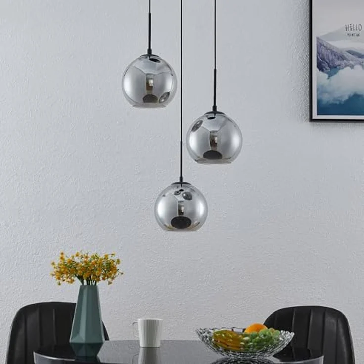 Lindby Pendelleuchte 'Jurian', 3-flammig aus Rauchgrauem Glas und schwarzem Stahl, E27 Fassungen für max. 15W, Ø 32 cm, ideal für Wohnzimmer und Esszimmer – Bild 4