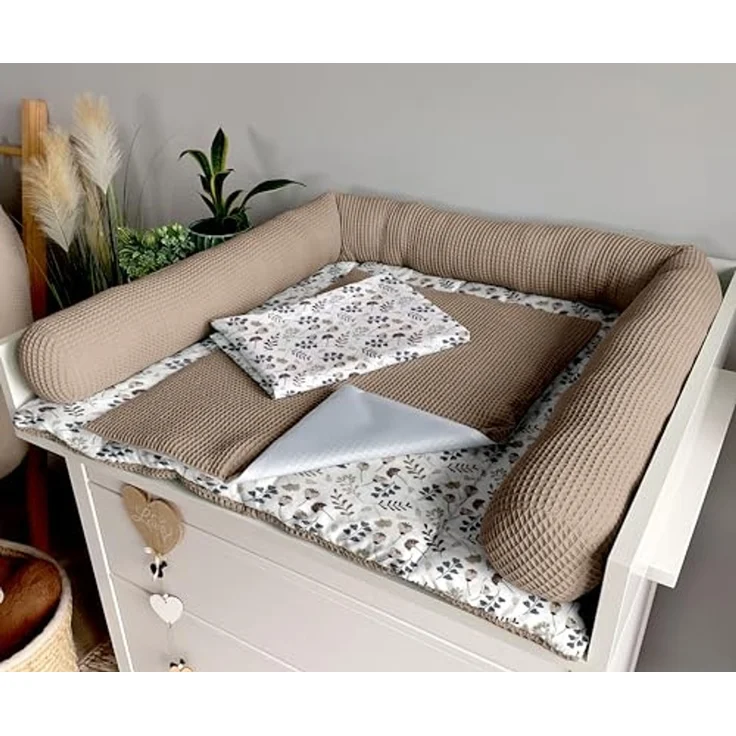 Wickelauflage Set 6-teilig – Wickelunterlage aus Baumwolle & Waffelstoff – Baby Wickelauflage – Geschenk zur Babyparty – Wickeltischauflage – 75x75 cm (Breite x Tiefe), Zweige und braun – Bild 5