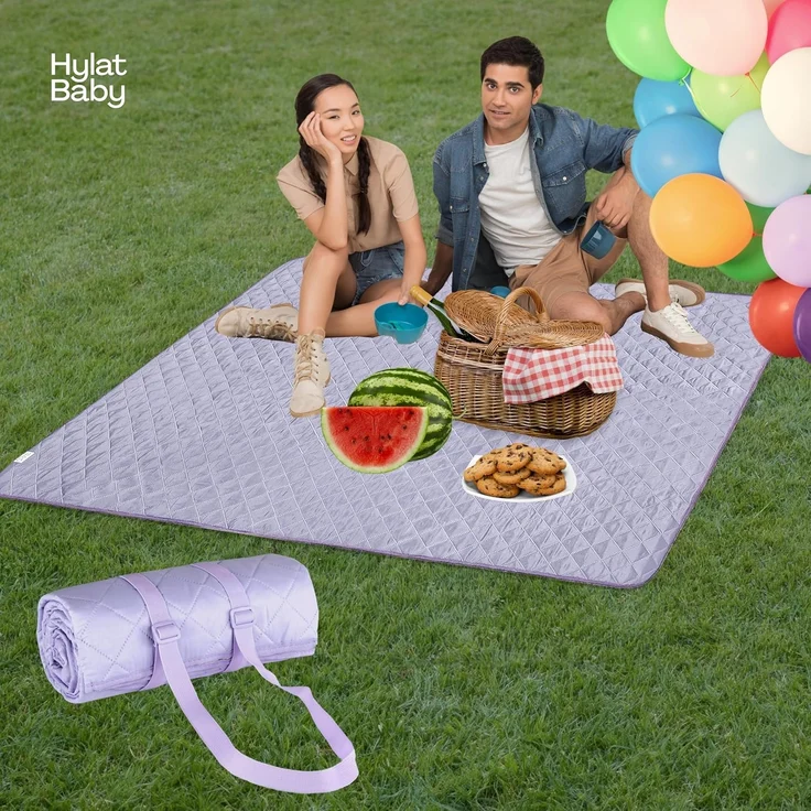 Hylat Baby Picknickdecke - Gepolsterte Stranddecke - Violett - Wasserabweisend, wärmeisolierend, aus weichem gestepptem Stoff, 130 x 170 cm - Robustes Design, leicht und faltbar mit Tragegriff – Bild 4