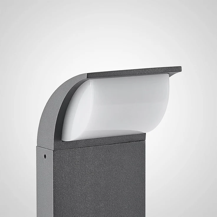 Lucande Außen-Stehlampe Tinna, LED - 6,3 W gesamt, warmweiß – Bild 9