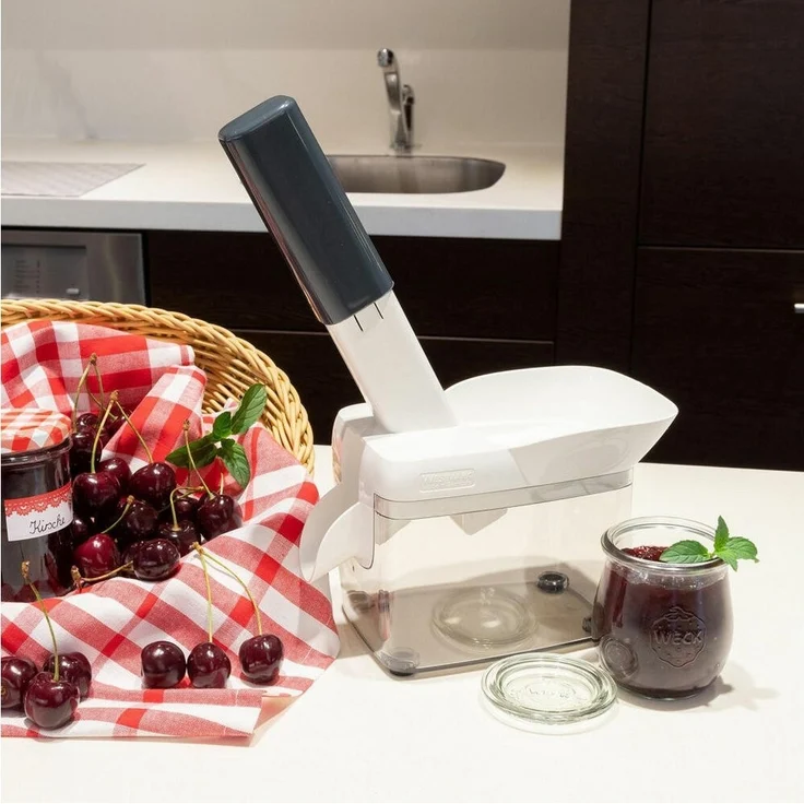 WESTMARK Entkerner für Kirschen, mit Schütte, Kernkassette, Rezeptheft, Verschleißteil-Se, ABS, SAN, Edelstahl, TPE – Bild 3