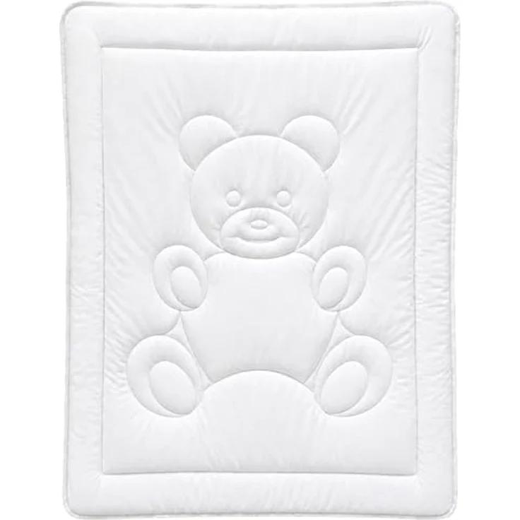 KiGATEX Babybettdecke 100x135 cm – Ganzjahresdecke mit Bärchensteppung, Füllung: 100% Polyester, weich, bei 95°C waschbar, haut- und allergikerfreundlich – Bild 1