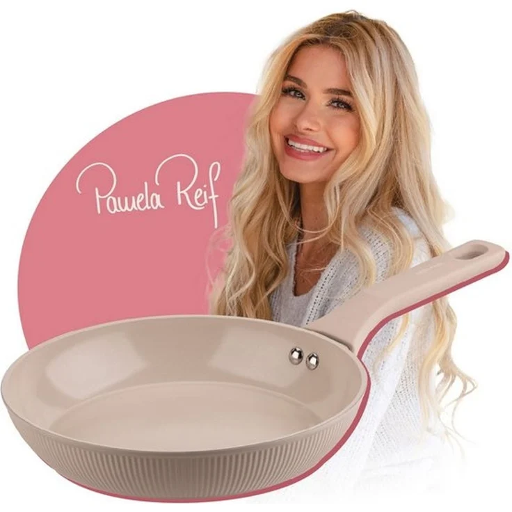 Fackelmann x Pamela Reif Bratpfanne – Ø 24 cm, Aus geschmiedetem, recycelten Aluminium in Pastell Beige, keramische, PFAS-freie Beschichtung, hitzebeständig bis 150 Grad C – Reinigung per Hand – Bild 4