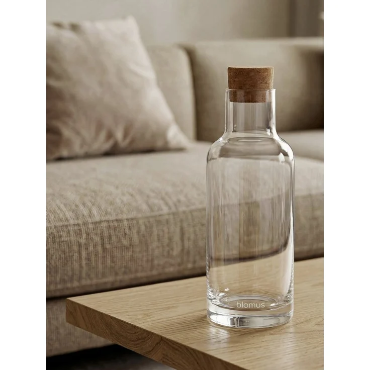 blomus Wasserkaraffe -HYDRA- Karaffe aus Glas, mit Korkdeckel, Wasserkrug, (1x Karaffe inkl. Korkdeckel), mundgeblasenes Glas, verschiedene Größen, raffinierte Eleganz – Bild 3