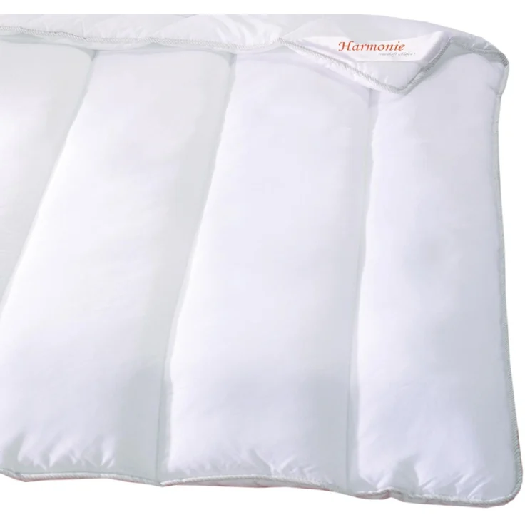 Hochwertige Bettdecke 200x200 cm inkl. Kopfkissen 40x80 cm "Antibakt. Sanitized® Hygienefunktion", waschbar bis 95 Grad, Hausstauballergiker geeignet – Bild 4