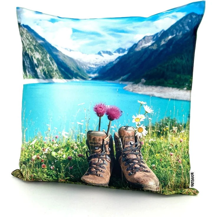 heimtexland Â® Outdoorkissen Lotus Effekt 45x45 Garten Dekokissen Wasserabweisend Outdoor Lounge Deko Kissen Typ742 Alpen Stiefel – Bild 1