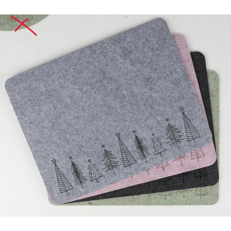 Filz-Platzset ca. 35x45 cm Baum-Design | Rechteckiges Platzdeckchen aus Filz | Weihnachtliche Tischdeko für Advent & Festtafel – Bild 1