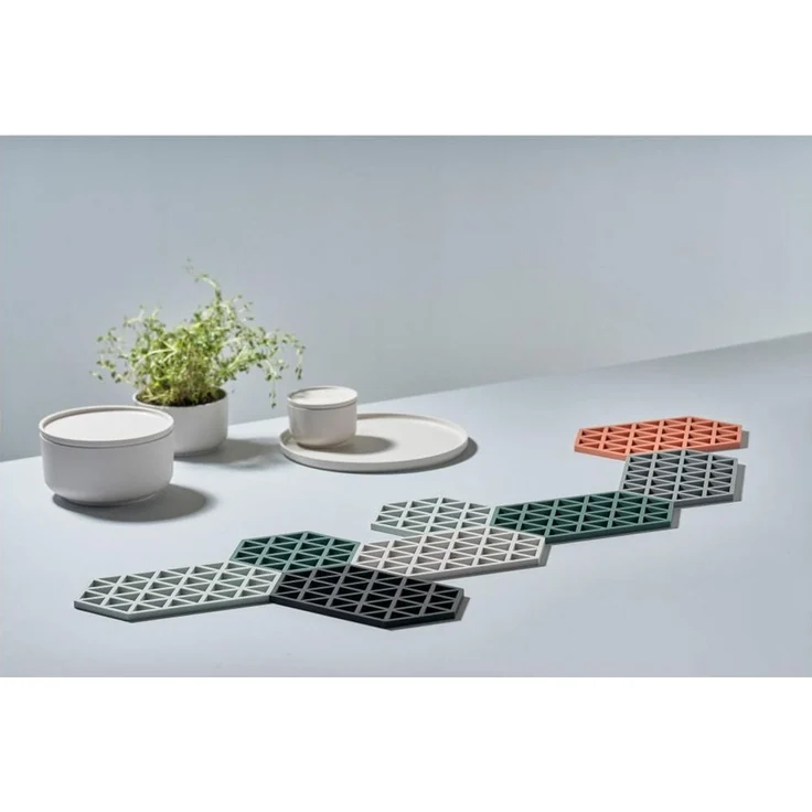 Zone Denmark Topfuntersetzer Triangles Cool Grey – Bild 1