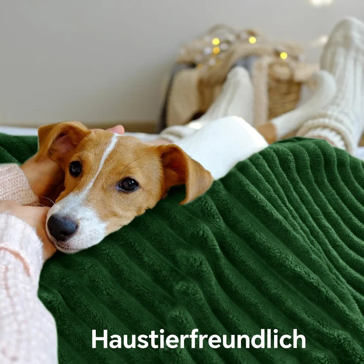 BEDELITE Kuscheldecke Flauschig Decke Klein - Dicke Sherpa Decken Grün 125x150 für Sofa, warme Cord Kuscheldecken Dunkelgrün weiche Fleecedecke Wohndecke als Sofaüberwurf für Wohnzimmer – Bild 5