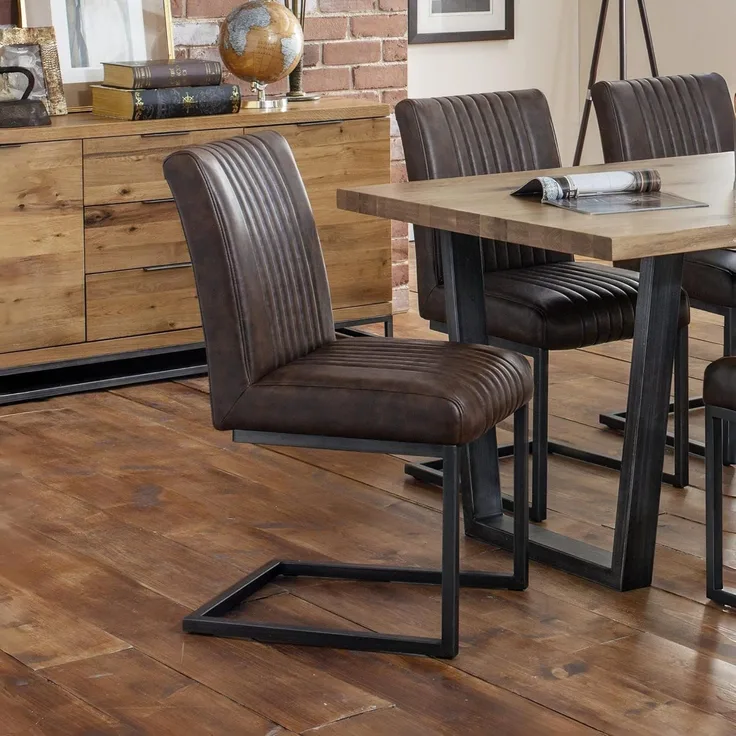 Julian Bowen Brooklyn Stuhl, 2 Stück, braun