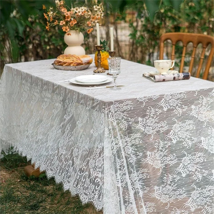Diwzbyn Tischläufer Tischdecke Spitze,Weiße Spitze Tischdecke in Spitzenauflage Vintage, 150x300CM,Hochzeits-Tischdecke, für Esszimmer, Küche und Party – Bild 4