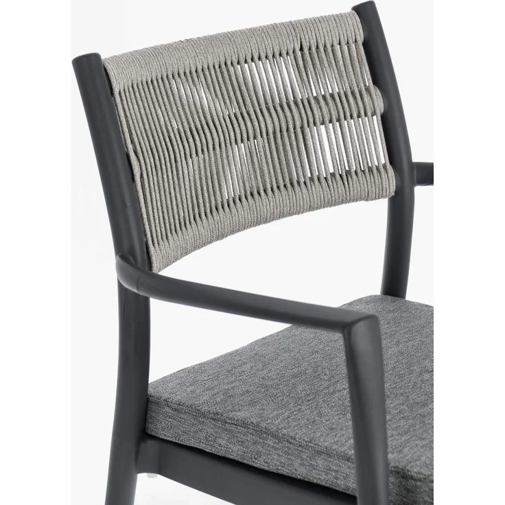 Gartenstuhl Nivala mit Armlehne, Metallgestell modern, anthrazit hellgrau, stapelbar inkl. Kissen – Bild 6