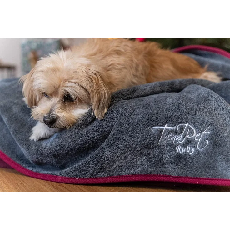 TrendPet Tierdecke Kuschel- & Trocknungsdecke "Ruby", 80% Polyester, 20% Polyamid, in 8 Größen erhältlich – Bild 8