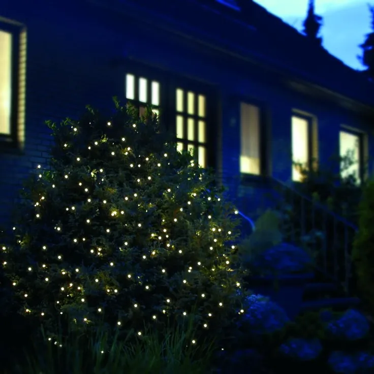 LED-Lichternetz 360er 4x4 warmweiß, IP44, 6/18T