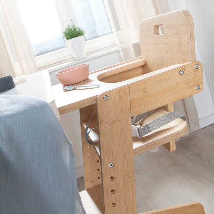 roba Babyhochstuhl Nature Up - Hochstuhl aus FSC®-zertifiziertem Bambus Holz - Mitwachsend mit abnehmbarem Essbrett - 3-Punkt-Gurt - Bis 70 kg belastbar - Natur – Bild 6