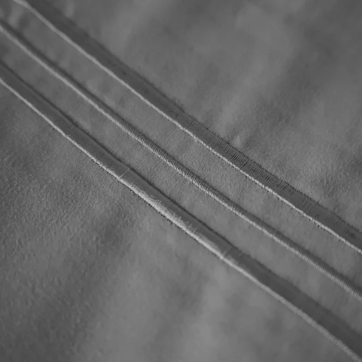 3 tlg. Bettwäschen-Set mit Kissenbezug 50x70 cm, Deckenbezug 135x200 cm und Bettlaken Anthrazit – Bild 4