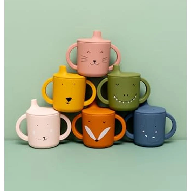 Trixie Silikon Trinkbecher Baby, Trinklernbecher Becher Jungen und Mädchen | Weicher Soft Cup und erste Tasse für Jungs Mädels ab 4 Monate, griffiger offener Beißbeutel aus flexiblem Silikon, bruchfest – Bild 5