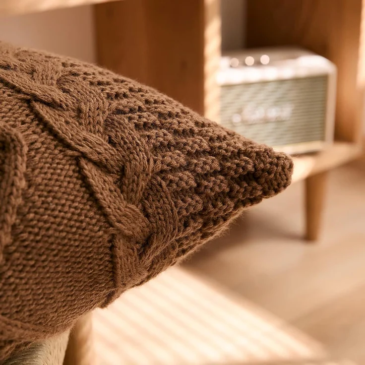 ABC Gestrickter Kissenbezug im Retro-Stil, beige – Bild 4