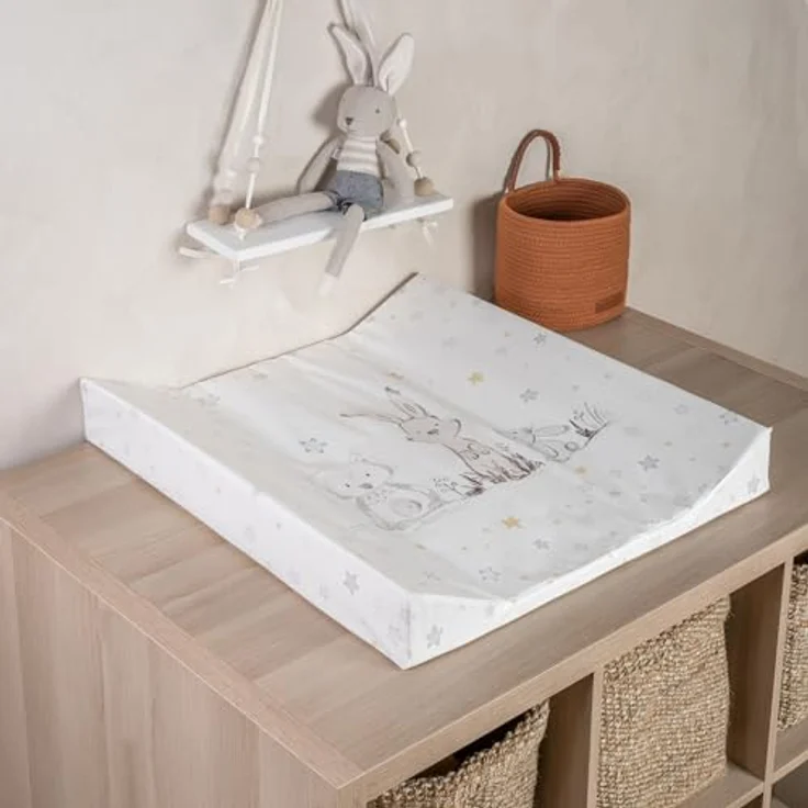 Julius Zöllner® 2-Keil Wickelauflage 60x71 cm - weiche Wickelunterlage - Baby Wickeltischauflage - Folie, wasserdicht & abwischbar - Made in Germany - OEKO-TEX Standard 100 - Sternenfreunde – Bild 3