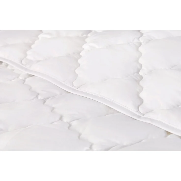 XDREAM Sommerbettdecke Bambus, leichtes und dünnes Steppbett, ideal für den Sommer, Füllung: hochwertige Mischung aus Polyester und Viskose aus Bambus-Zellstoff, Bezug: samtig weiche Baumwolle, atmungsaktiv, kühlend und feuchtigkeitsregulierend – Bild 2