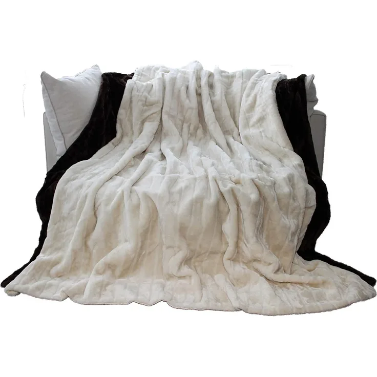 Brandsseller Felldecke, Hochwertige Kuscheldecke, Decke, Wohndecke, Nerzdecke, Plaid, Webpelzdecke, Tagesdecke XXL (Creme-Weiss)