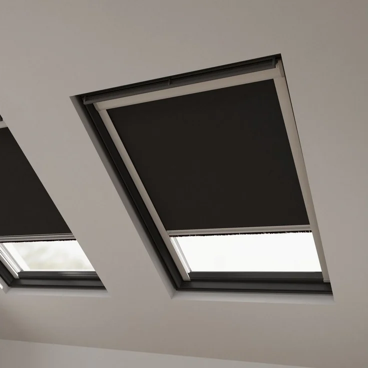 Dachfensterrollo Verdunklungsrollo Schwarz - Verdunklung - Kompatibel mit VELUX SK06, Cocoon Home, verdunkelnd, Thermobeschichtet, Einfache Montage, 100% Verdunkelnd, Stufenlos – Bild 2