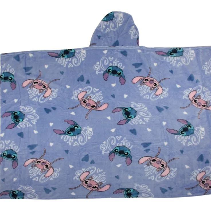Lilo & Stitch Kuscheldecke mit Kapuze für Kinder – weich & wärmend – 120x150 cm
