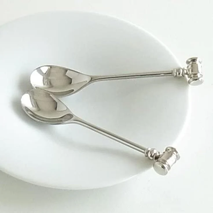Alessi Dressed-2 Eierlöffel im Geschenk Set, Gusseisen, Edelstahl, 2 TLG, 2-Einheiten – Bild 2
