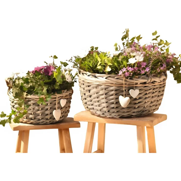 Dekoleidenschaft Pflanzschale Pflanzkörbe aus Weide, grau, Pflanztopf, Blumenschale mit Deko-Herzen (2 St, im Set), Blumenkorb, Weidenkorb, Pflanzgefäß, Tischdeko, Hochzeitsdeko