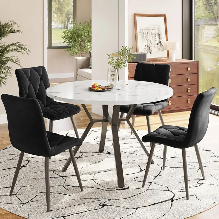Esstisch- und Stuhlset (5-teilig), modernes, schlichtes rundes Esstisch- und Stuhlset aus Marmor, Tischbeine aus schwarzem Metall + 4 ergonomische Stühle aus schwarzem Wildleder--Schwarz, Schwarz Weiß--100.33x71.12x18.03cm--YOUDENOVA