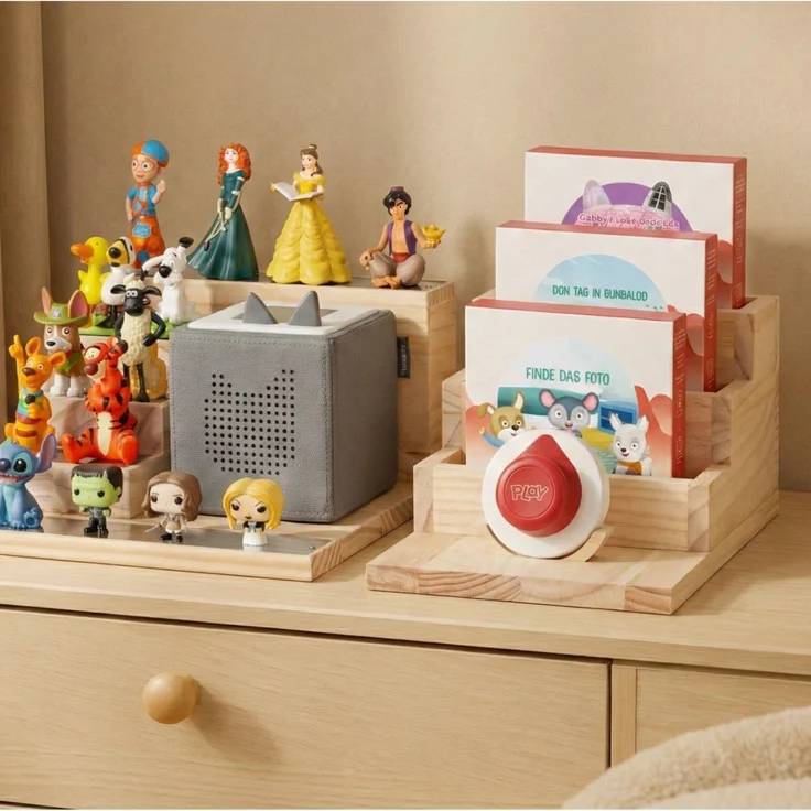 Todeco Tonieplay Spielregal aus Holz, Aufbewahrung für Tonieplay Spiele und Controller, Wandregal oder Tischregal fürs Kinderzimmer, Stufendesign – Bild 2