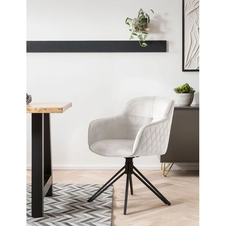 SalesFever Armlehnstuhl aus Samt mit 360° Drehfunktion, Wabensteppung und schwarzem Stahlgestell – Bild 10