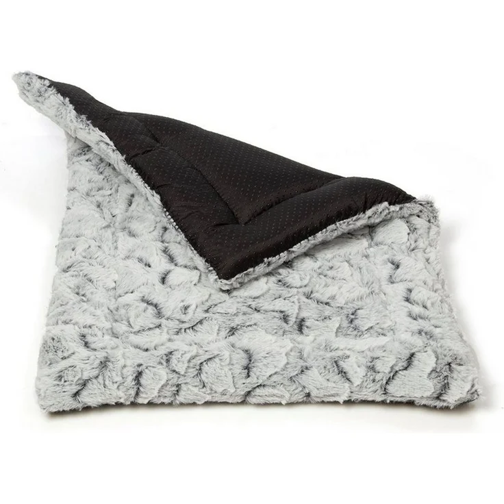 Wallace & Jones Tierdecke Hunde Plüsch-Liegedecke Snow, ca. 60 x 45 x 5 cm, rutschhemmende Hunde Liegedecke – Bild 3