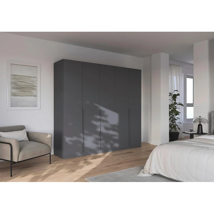 Rauch Möbel Alabama, Kleiderschrank, Garderobe, 5-türig, Zubehör Premium, 3 Kleiderstangen, 6 Einlegeböden, Schubladeneinsatz, Farbe Grau metallic, Schwarz, Griff Grau metallic, 226 x 210 x 54 cm – Bild 2