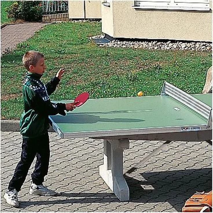 Sport-Thieme Tischtennis-Plattenhälfte Premium, robuste Acrylbetonplatte für hohe Stabilität und optimale Spielbedingungen, ca. 180 kg
