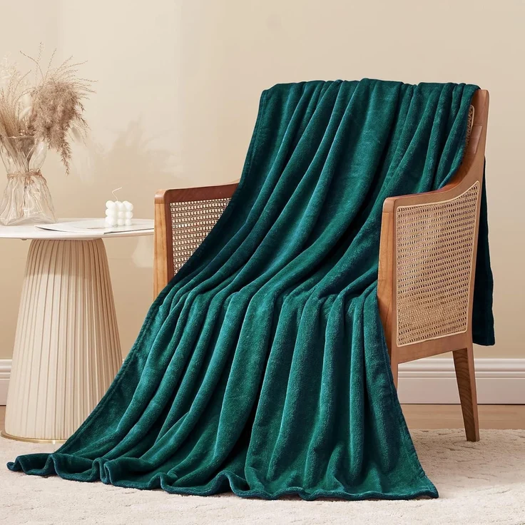 Kuscheldecke Fleecedecke Couchdecke XL Winter 150 x 200 cm Dunkelgrün – Bild 2