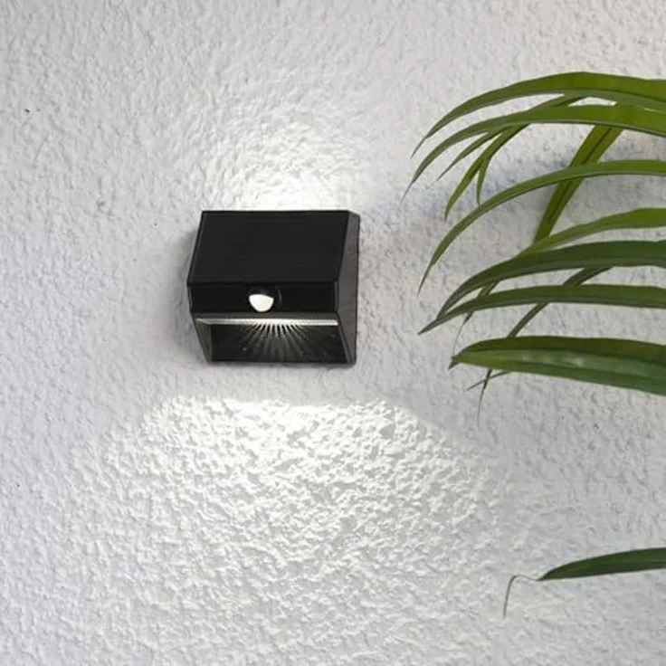 LED-Solar-Wandleuchte "Wally", Kunststoff, 11x11cm – Bild 1
