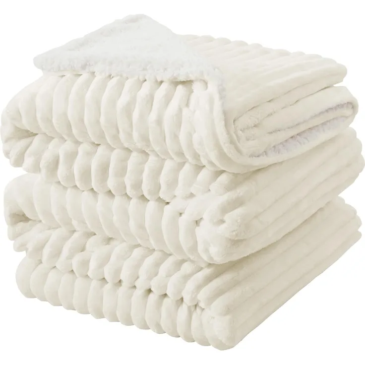 BEDELITE Kuscheldecke Flauschig Decke Extra Groß - Dicke Sherpa Decken Cremeweiß 230x270 für Bett, warme Cord Kuscheldecken Creme Weiss weiche Fleecedecke Wohndecke als Tagesdecke für Schlafzimmer