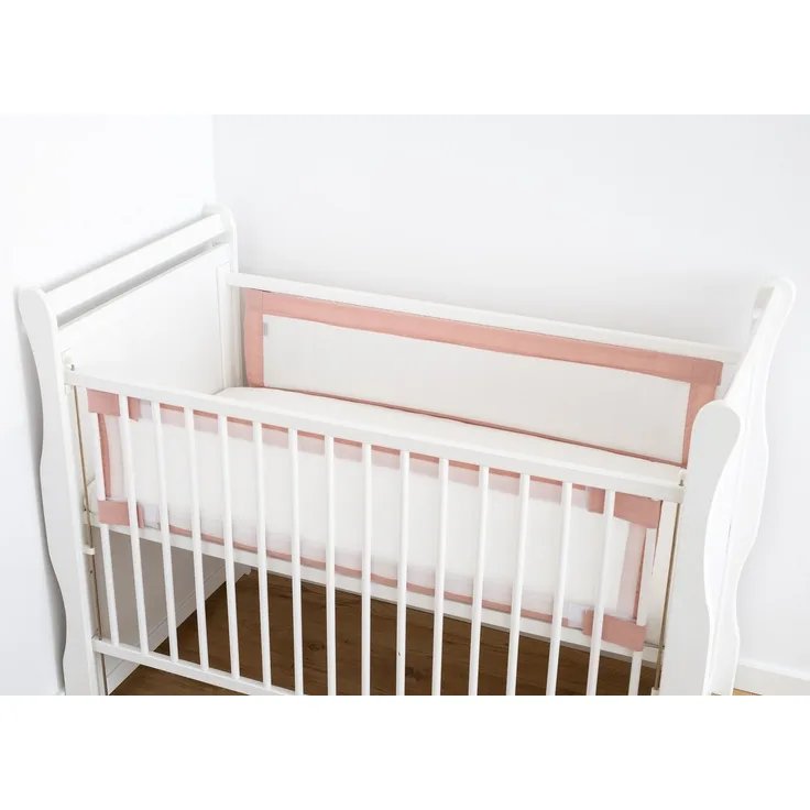 Loolay Bettnestchen ROSA Weiß Atmungsaktiv Netzstoff BETTUMRANDUNG für 140 x 70 o 120 x 60, (Klettverschluss, atmungsaktives Netz, 2 TLG. Neugeborene Baby Sprossen Bett Schutz für Mädchen), PREMIUM Geschenk für Eltern eines Neugeborenen Mädchen!