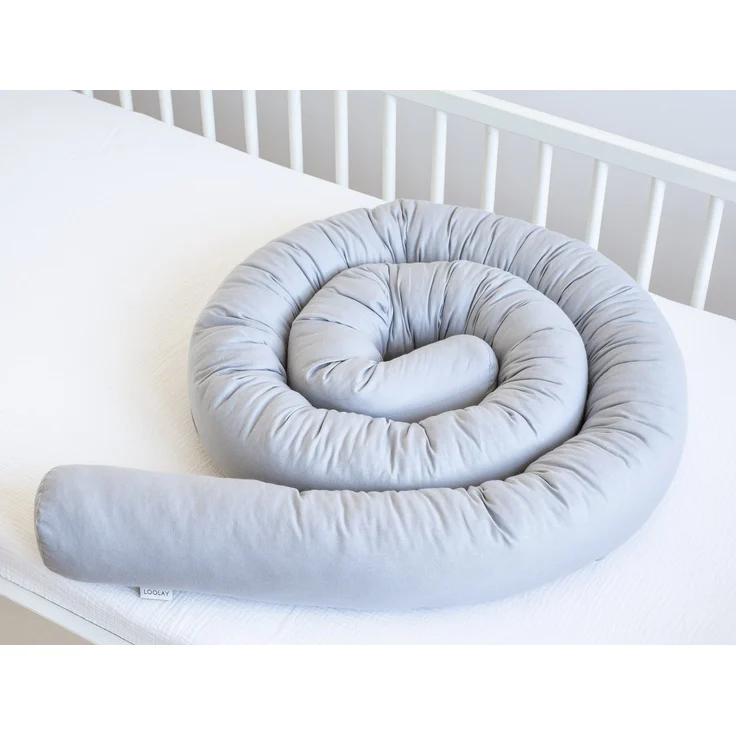 Loolay Nestchenschlange 100% GRAU Baumwolle Multifunktion PREMIUM Bettschlange Stoffschlange, (Bettumrandung Krabbeldecke Babybett Umrandung Schlange Bett Kopfschutz, Zierkissen Bettrolle Dekokissen Zugluftstopper - Super GESCHENK), LOOLAY® - 100% Euro... – Bild 2