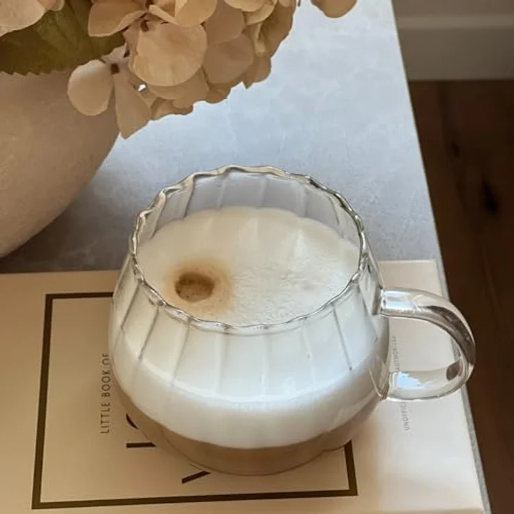 Zoha Glas Riffle Cup 400ml für Kalt- & Heißgetränke, Spülmaschinenfest, Stilvoll, 4-tlg, Borosilikatglas, hitzebeständiges Tassen Set für Kaffee, Matcha, Latte Macchiato, 4 St. – Bild 6